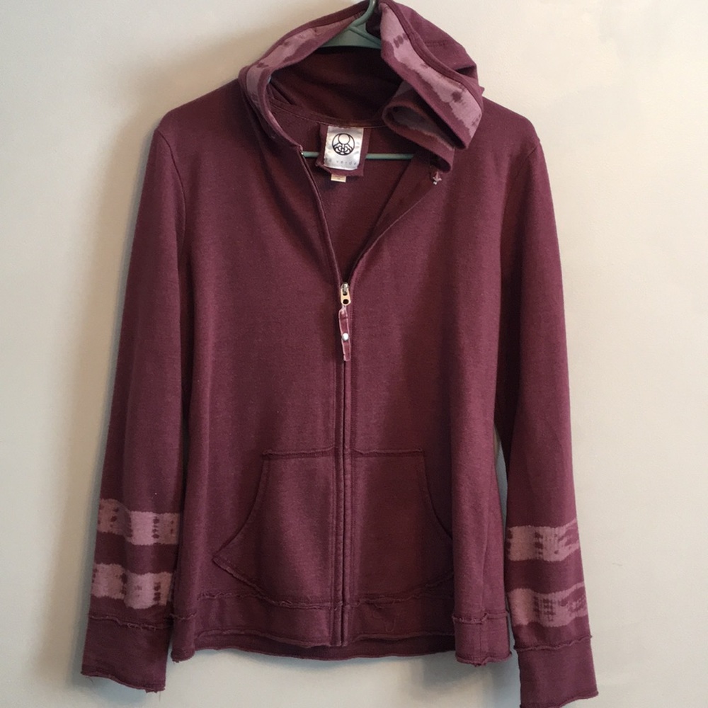 Te Verde Maroon distressed zip Hoodie